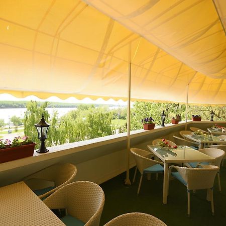 Hotel Belvedere Braila Ngoại thất bức ảnh