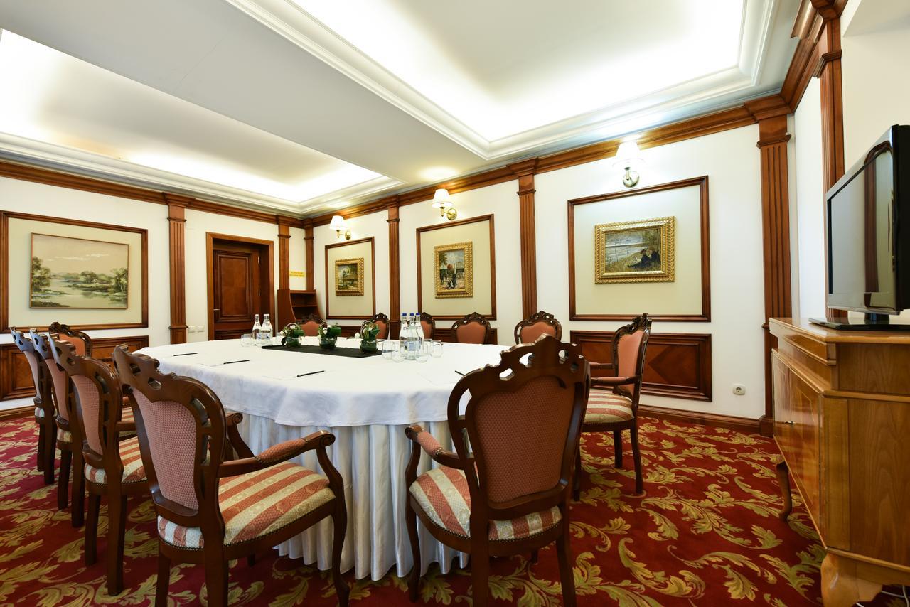 Hotel Belvedere Braila Ngoại thất bức ảnh