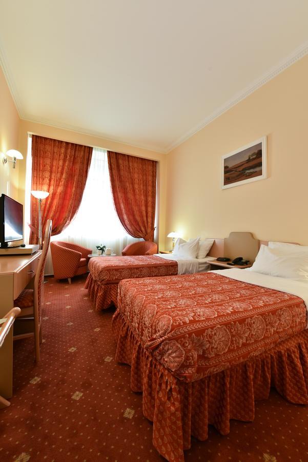 Hotel Belvedere Braila Ngoại thất bức ảnh