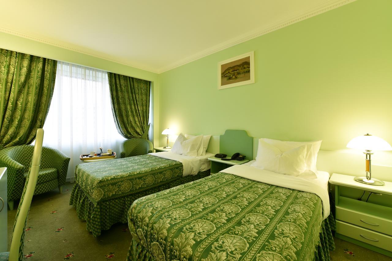 Hotel Belvedere Braila Ngoại thất bức ảnh