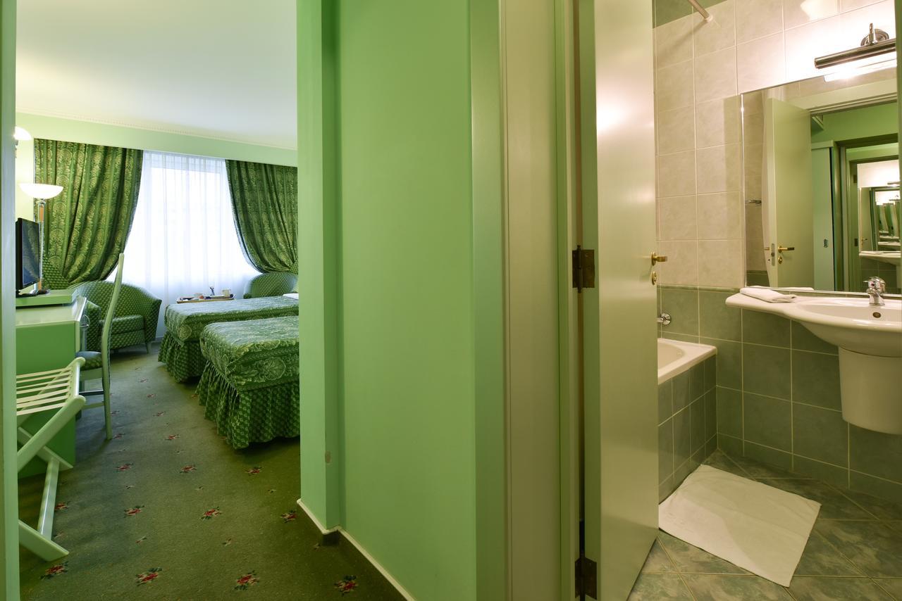Hotel Belvedere Braila Ngoại thất bức ảnh
